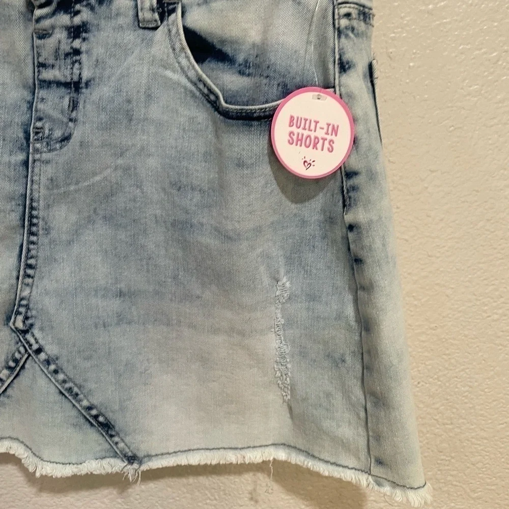 JUSTICE girls Light wash denim skort size 18